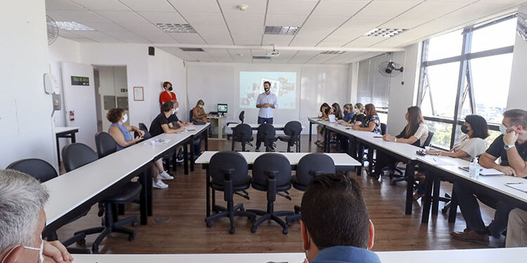 Reunião com os administradores regionais sobre o Fala Curitiba. Curitiba, 02/02/2022. Foto: Lucilia Guimarães/SMCS