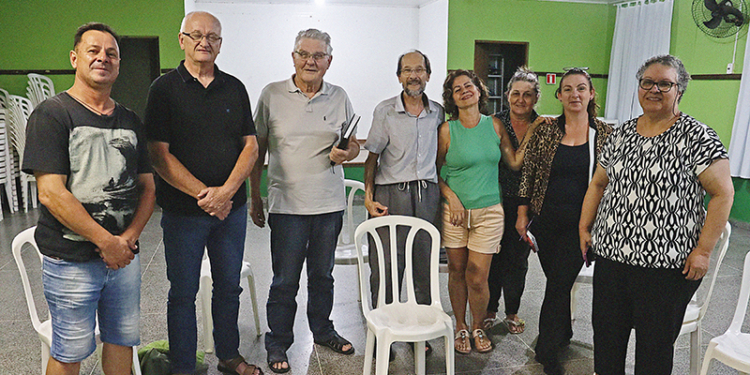 Associação de Moradores da Vila São Pedro e Adjacências organizando sua retomada