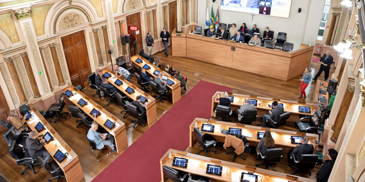 Sessão Plenária da Câmara de Curitiba. 
Foto: Carlos Costa/CMC