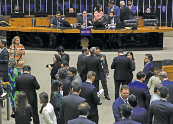 Brasília (DF), 25/06/2025  - Sessão da Câmara dos deputados que votou  O projeto de decreto legislativo susta o novo decreto do governo sobre aumento das alíquotas do Imposto sobre Operações Financeiras (IOF). Foto: Lula Marques/Agência Brasil