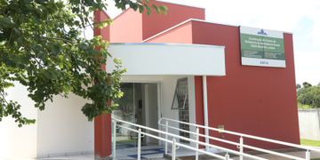 Depois de 15 meses em reconstrução, o Centro de Referência da Assistência Social (Cras) Monteiro Lobato, na Regional Tatuquara, começou a atender o público na sede nova.
Curitiba, 25/01/2019
Foto:Luiz Costa/SMCS