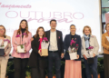 O prefeito Eduardo Pimentel, ao lado da primeira-dama do município, Paula Mocellin, e da primeira-dama do Estado, Luciana Saito Massa, realizou o lançamento oficial da campanha Outubro Rosa. Foto: Hully Paiva/SECOM