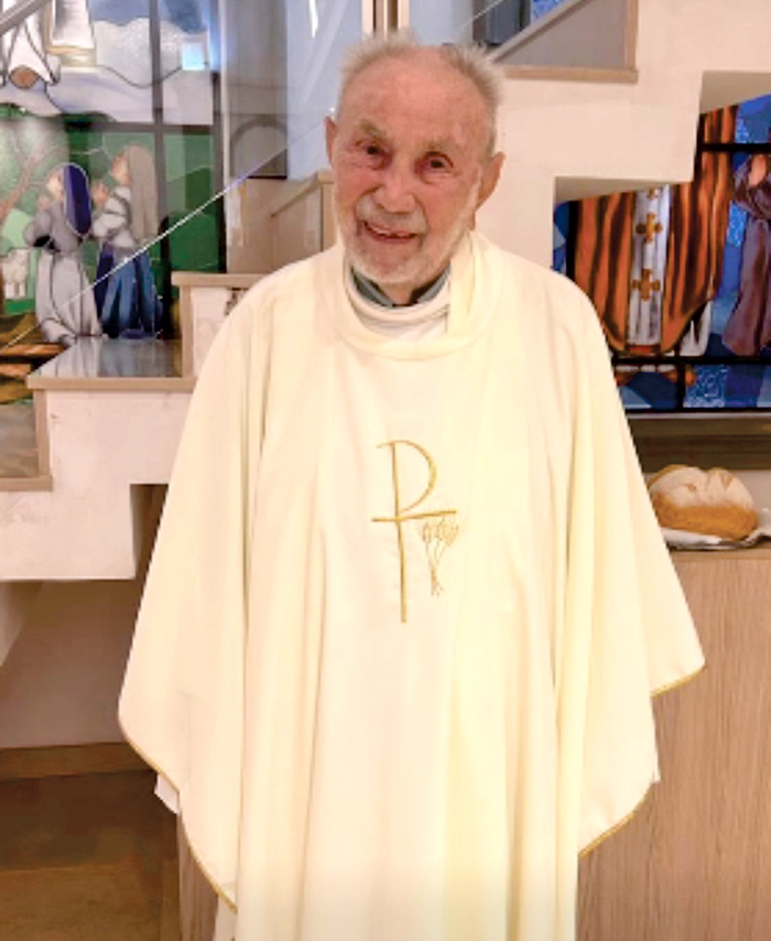 Retrato do Padre Michelangelo Rameiro (Padre Miguel), sacerdote italiano que fundou a Paróquia São Pedro Apóstolo e ajudou no desenvolvimento do bairro Xaxim em Curitiba.