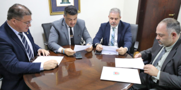 Sessão de votação na Comissão da Assembleia Legislativa do Paraná (ALEP) que aprovou o PL 600/2024 sobre poluição sonora.