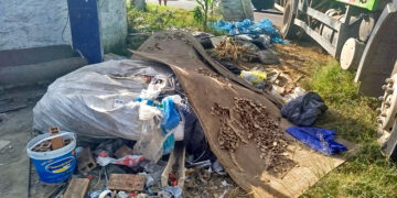 Em uma operação realizada no início do mês de abril pela Prefeitura Municipal de Curitiba nos bairros Boqueirão, Xaxim e Hauer, foram recolhidos cerca de 5 mil quilos de lixo e entulho descartados irregularmente em oito pontos diferentes. Foto: Divulgação.