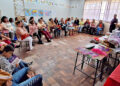 Participantes do projeto Café para Mulheres durante encontro realizado na Escola Municipal Margarida Orso Dalagassa, no Tatuquara.