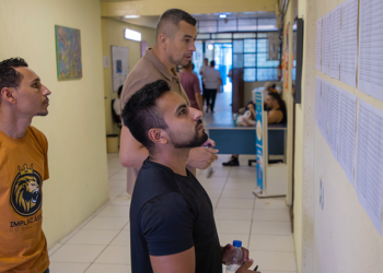 Prefeitura de Curitiba anuncia concurso público com 348 vagas para cargos de nível médio e superior.